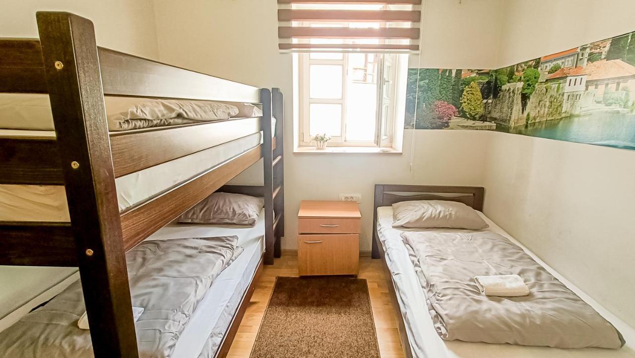 סראייבו Bascarsija Guesthouse - Private Bath, Tv & Aircon מראה חיצוני תמונה