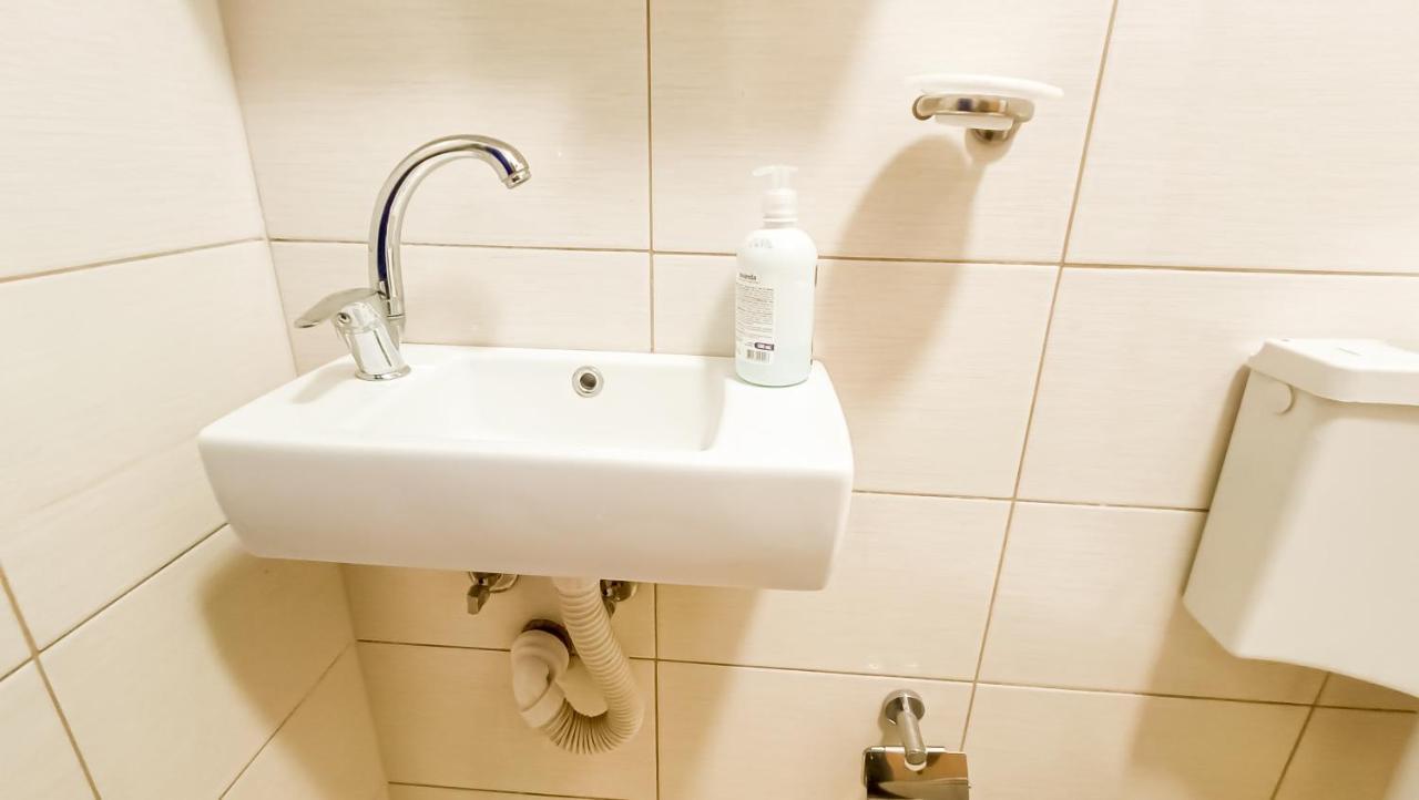 סראייבו Bascarsija Guesthouse - Private Bath, Tv & Aircon מראה חיצוני תמונה