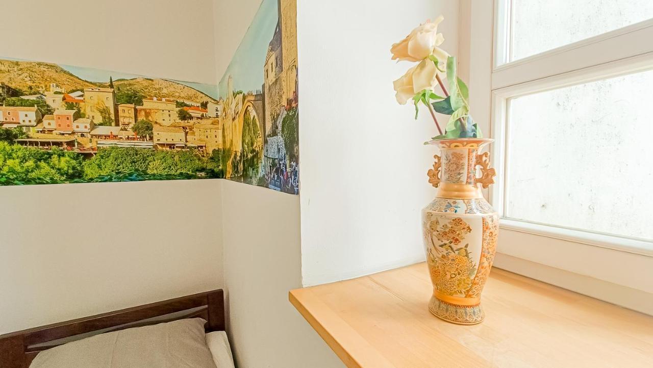 סראייבו Bascarsija Guesthouse - Private Bath, Tv & Aircon מראה חיצוני תמונה